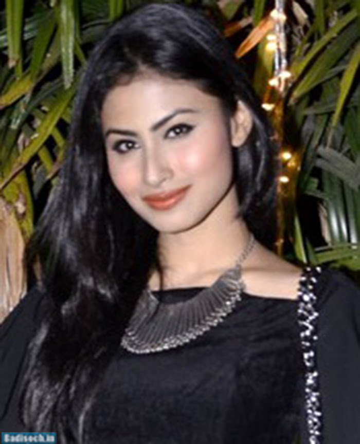 Pictures of Mouni Roy